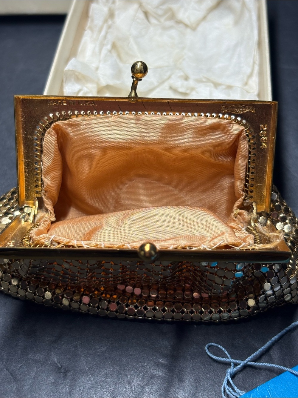 Whiting & Davis Gold Kiss Lock Mesh Evening Coin Clutch Vintage Coin Purse - Picture 9 of 14